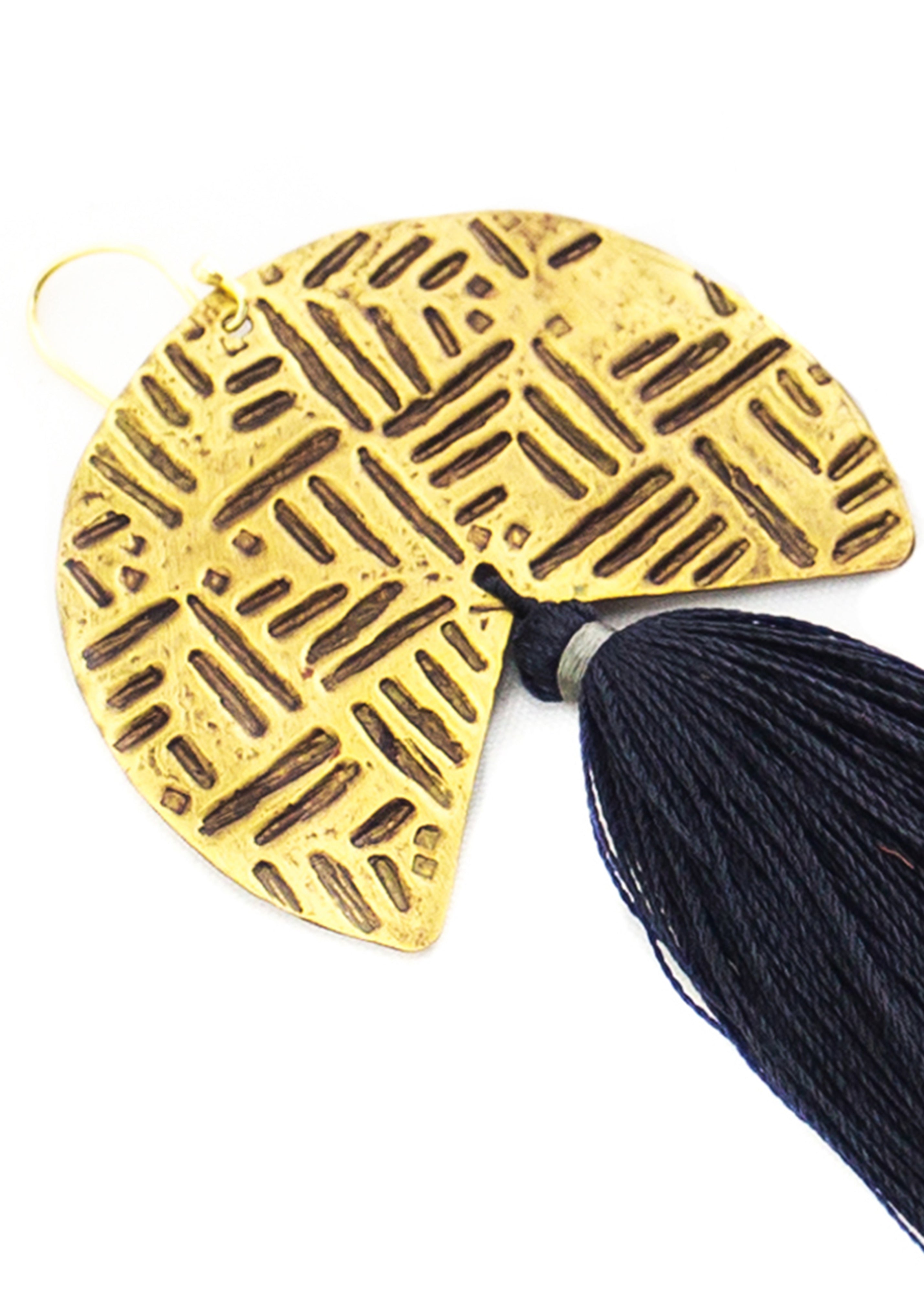 THU - BLACK HEMP