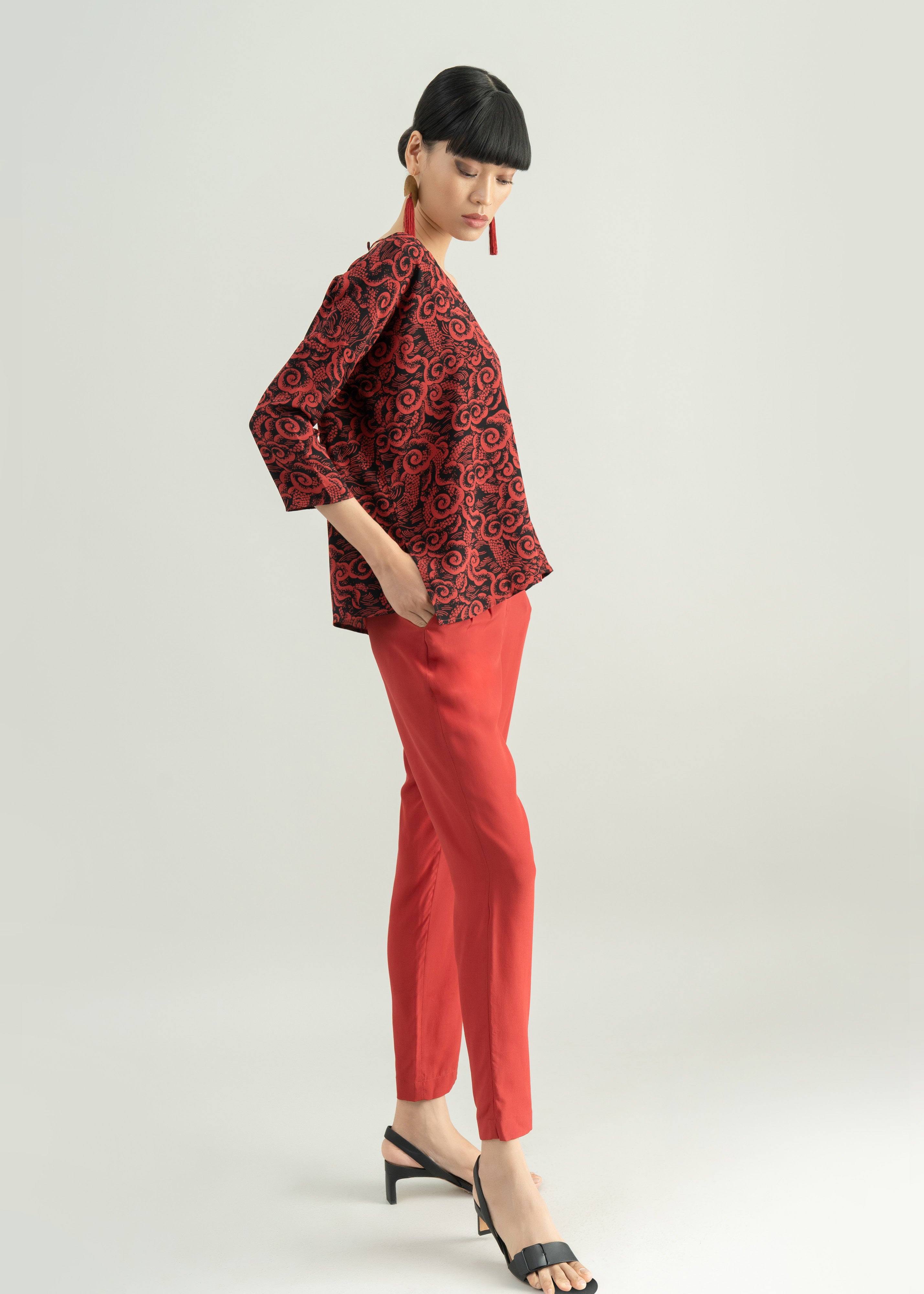 LEO - RED SHAN