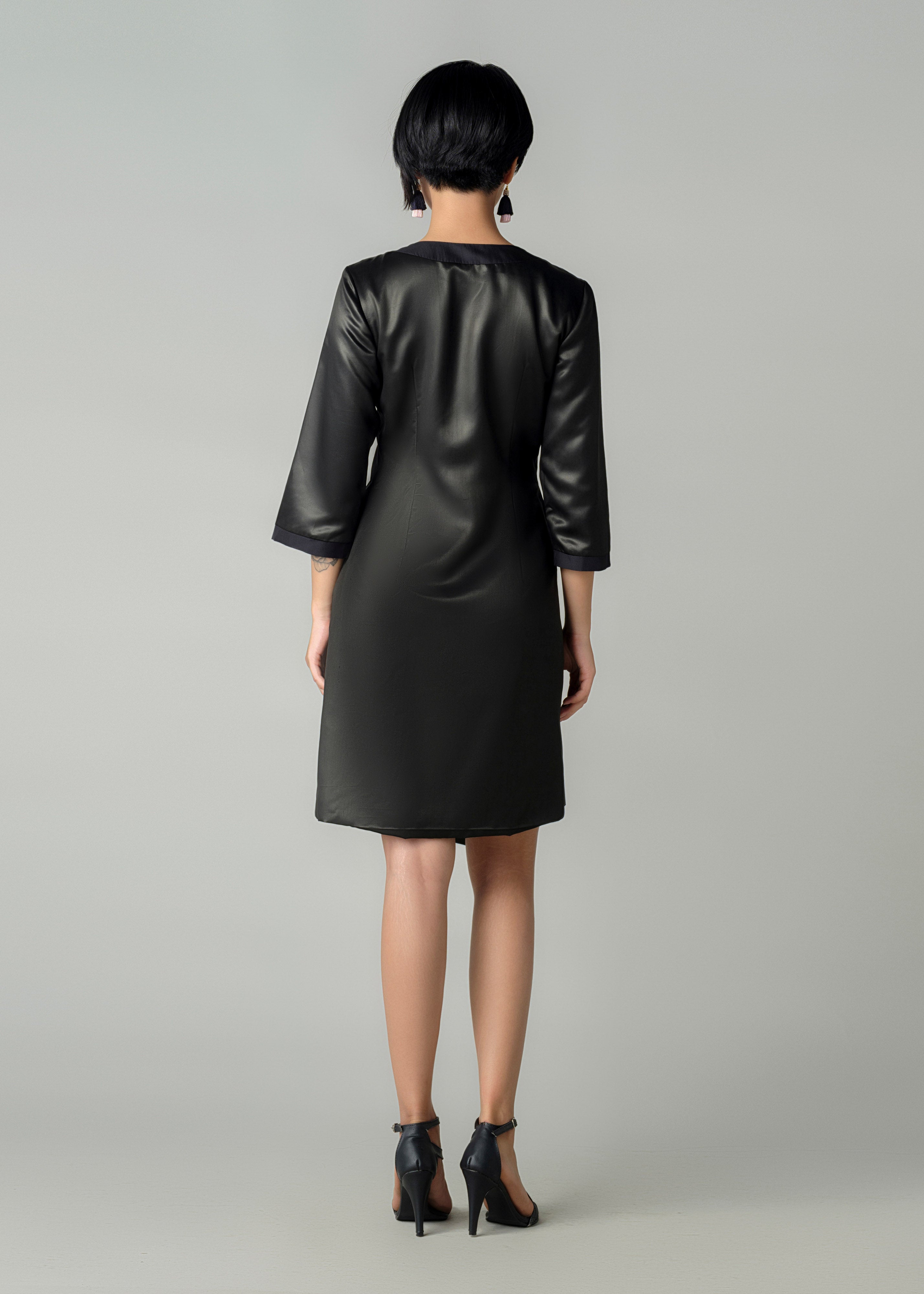 LACQUER PELICAN - LÃNH MỸ A