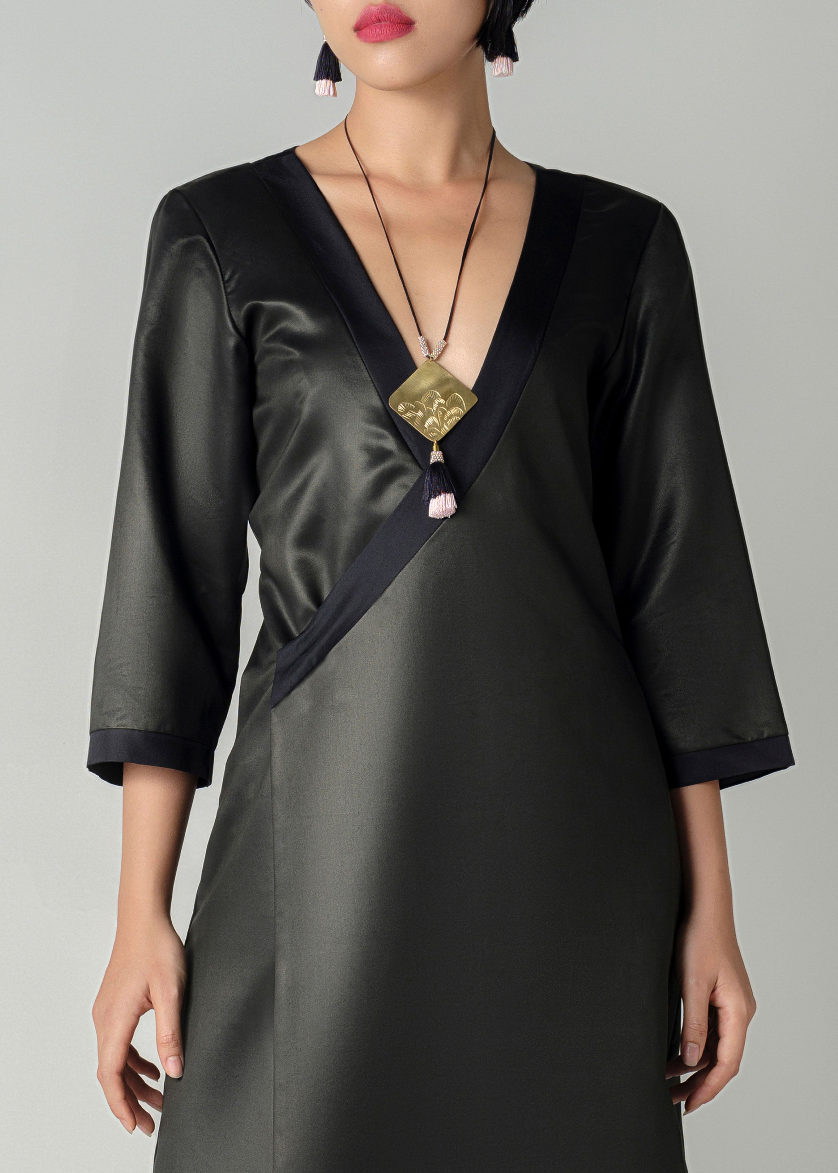 LACQUER PELICAN - LÃNH MỸ A
