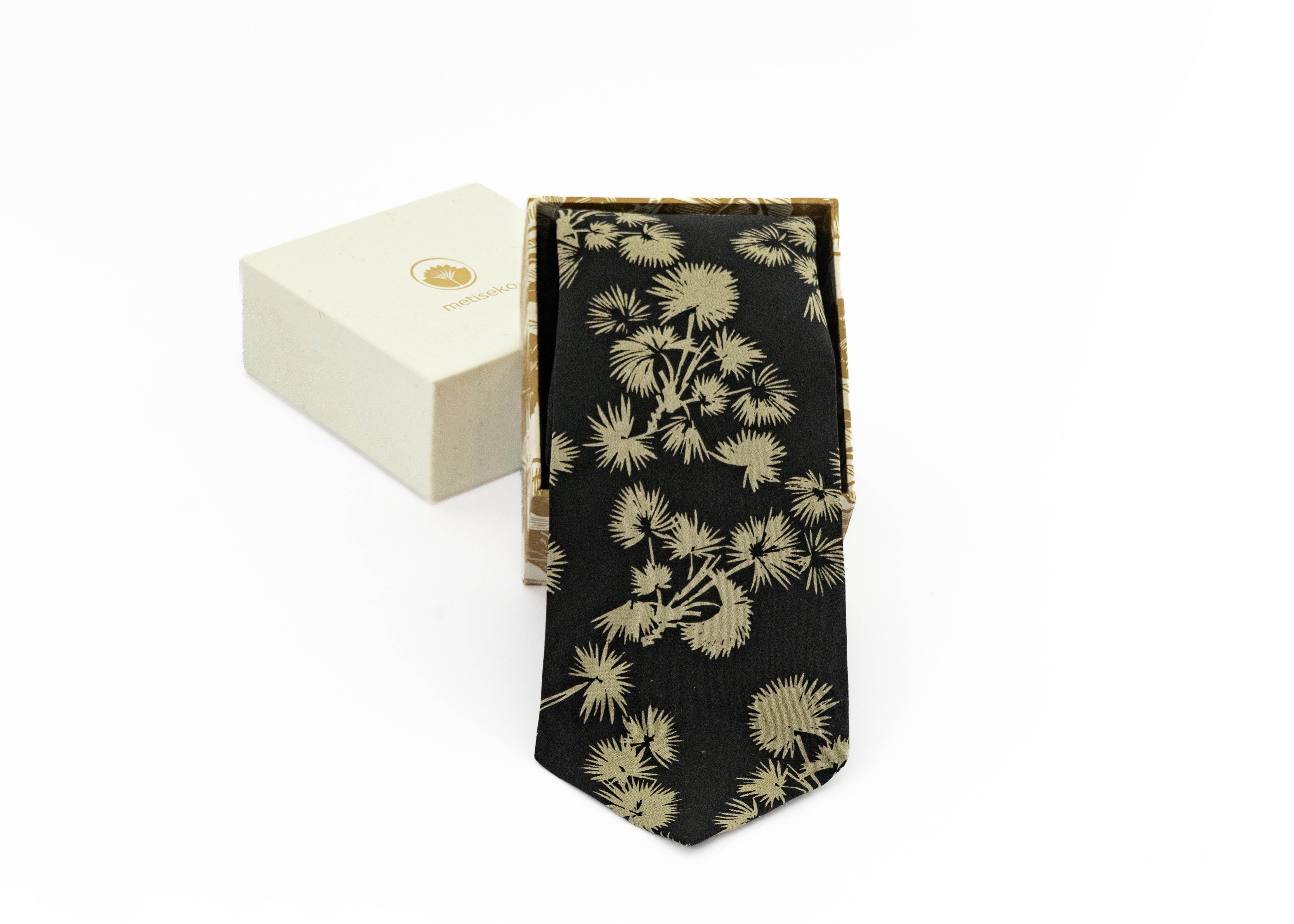 CLASSIC TIE - GOLDLEAF PALM