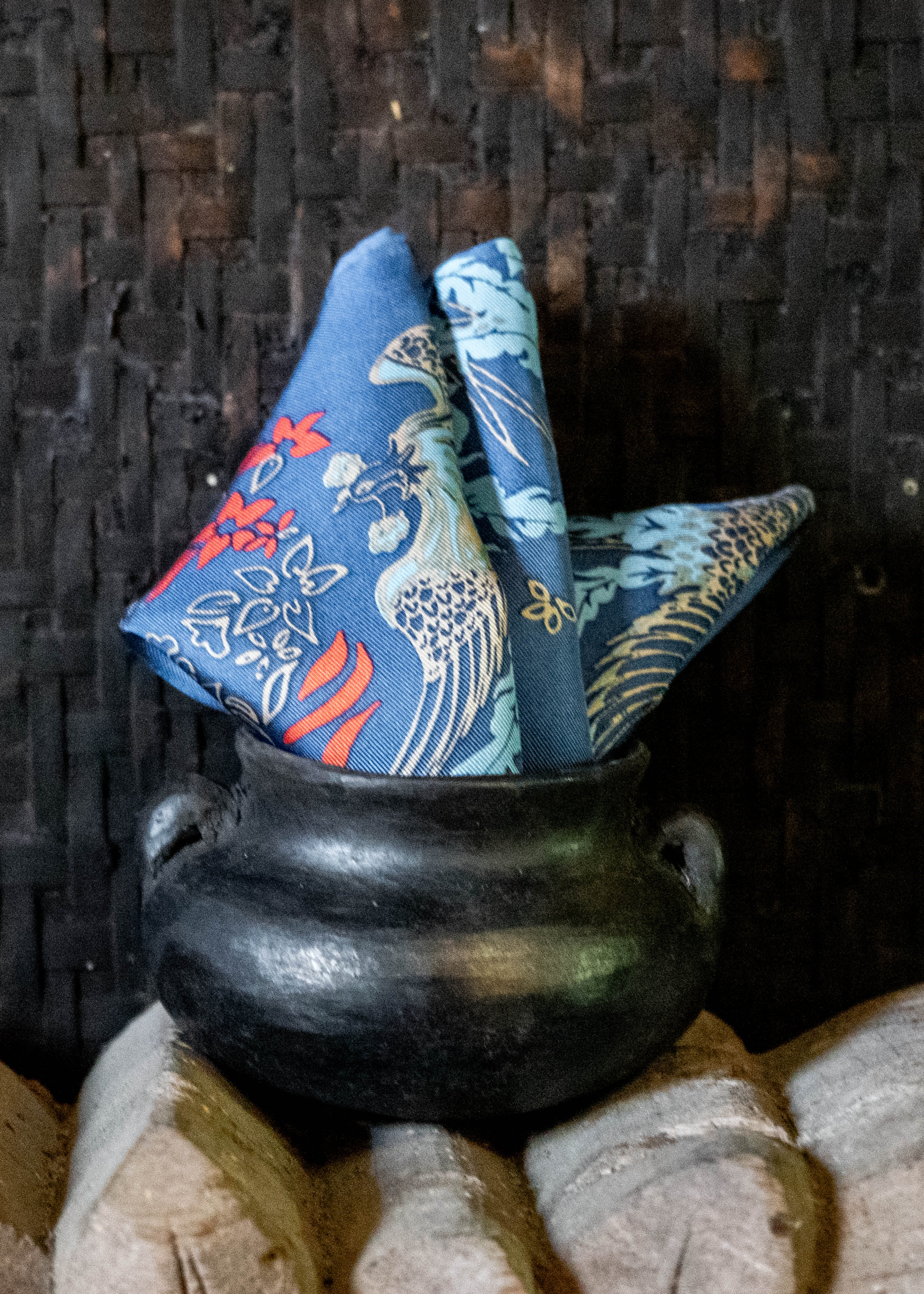 POCKET SQUARE - PHOENIX AZURE