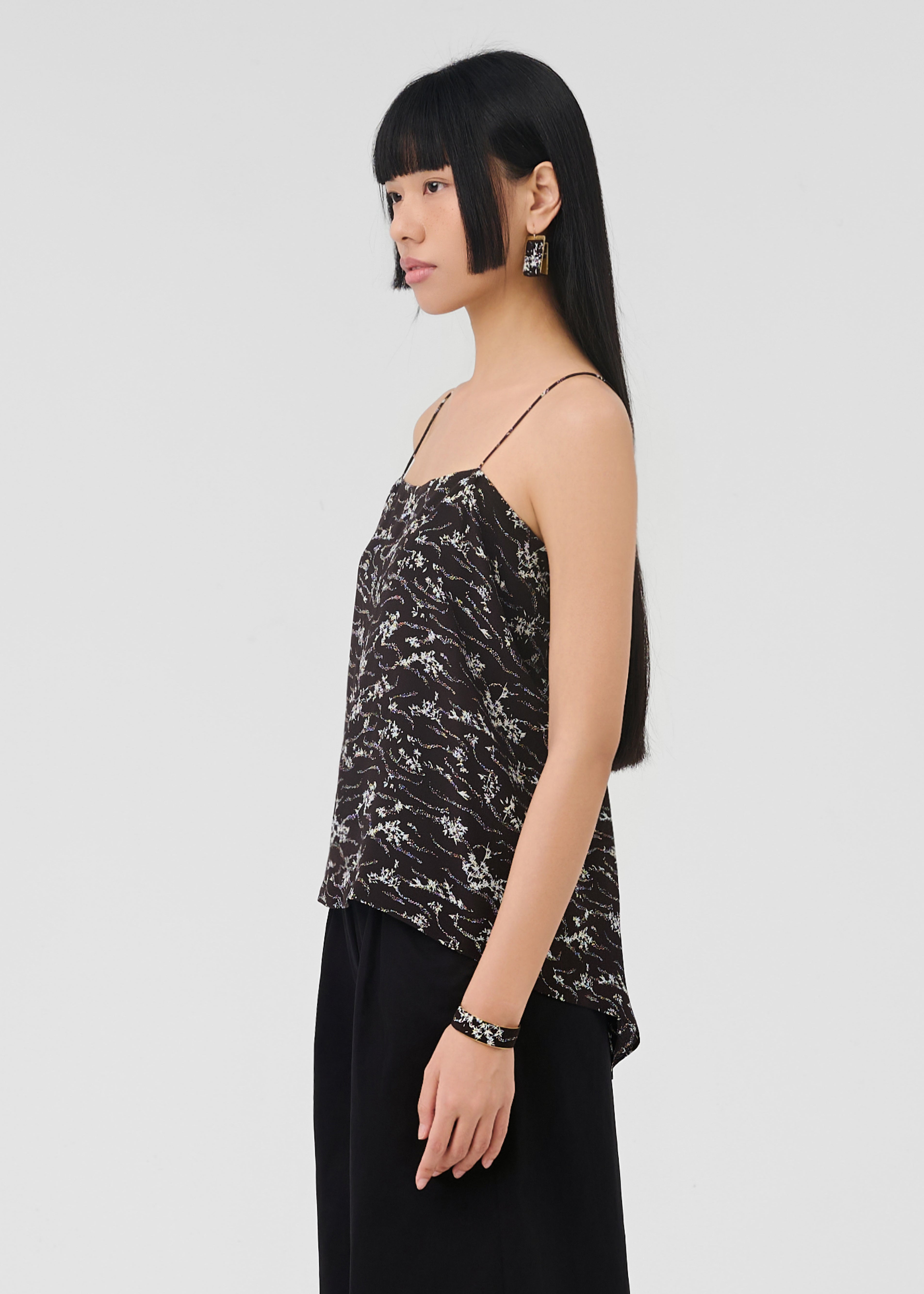 THI XA - NIGHT CANOPY