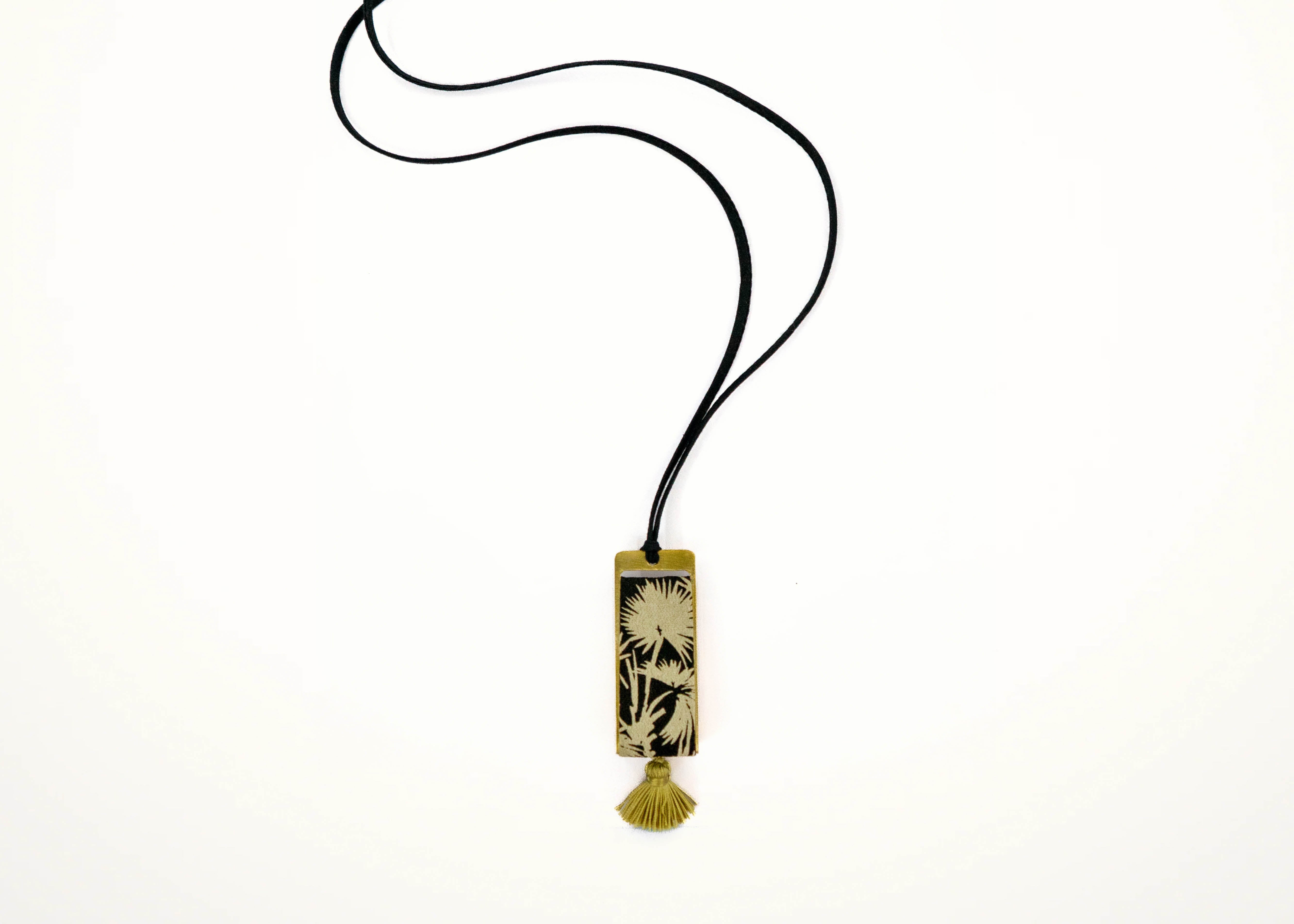 LONG - GOLDLEAF PALM