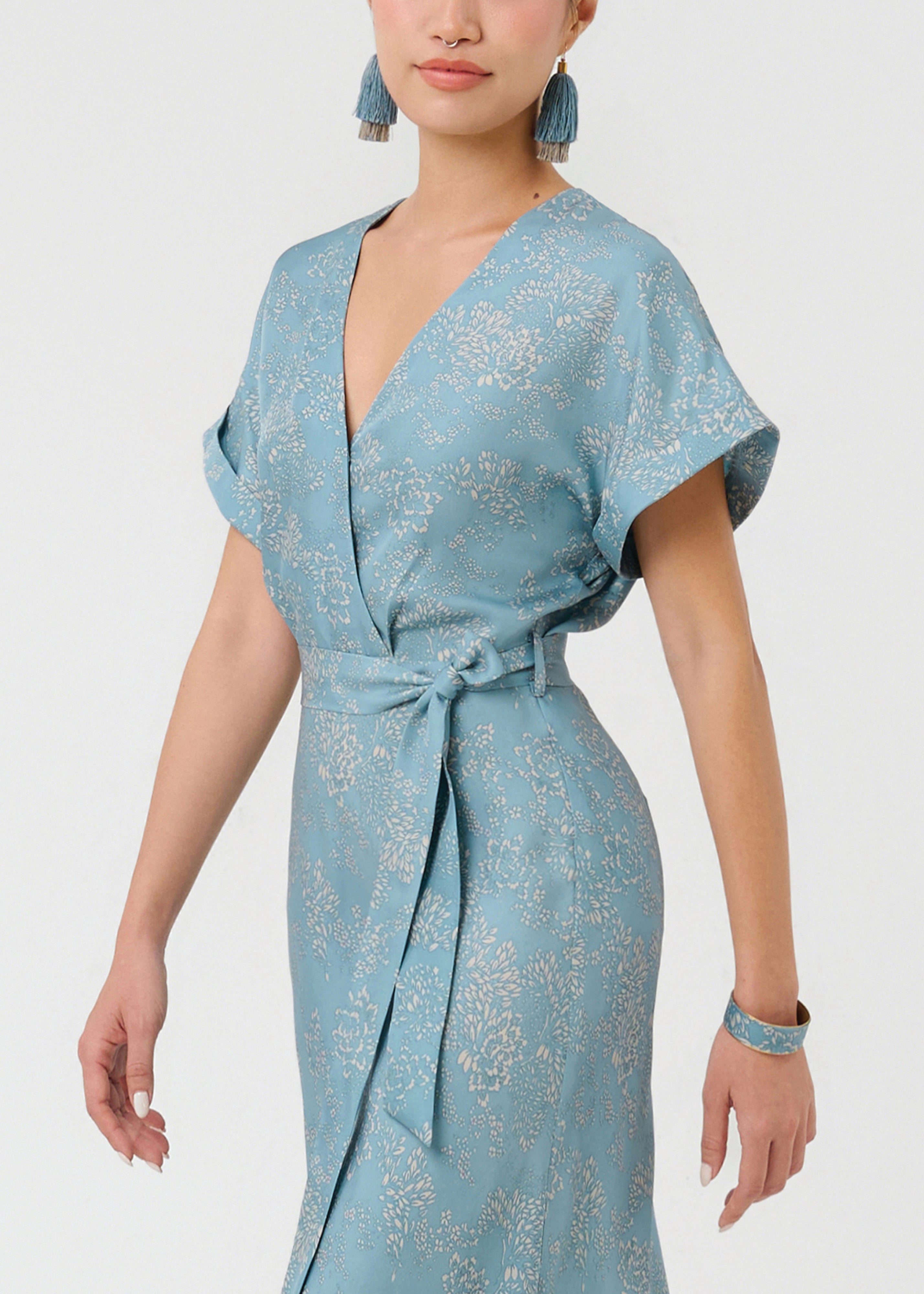 TAN CHAU - INLAY BLOOM