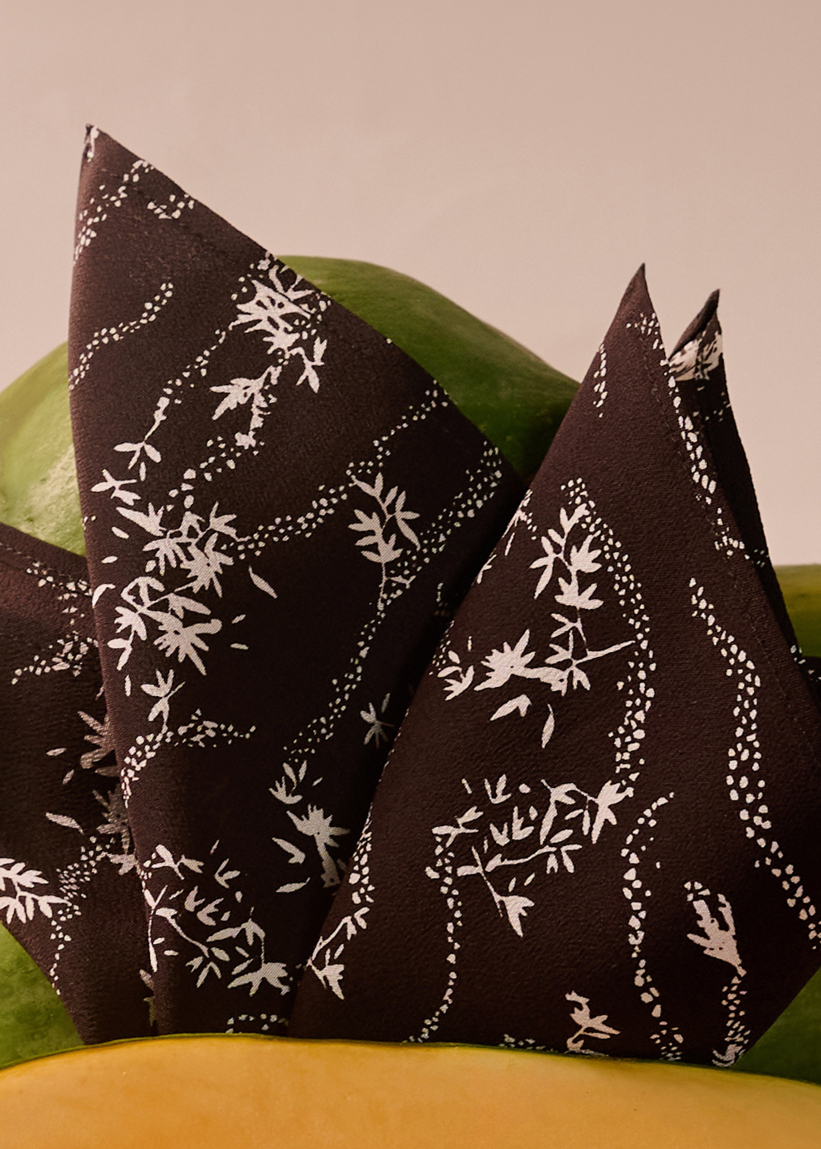 POCKET SQUARE - NIGHT CANOPY