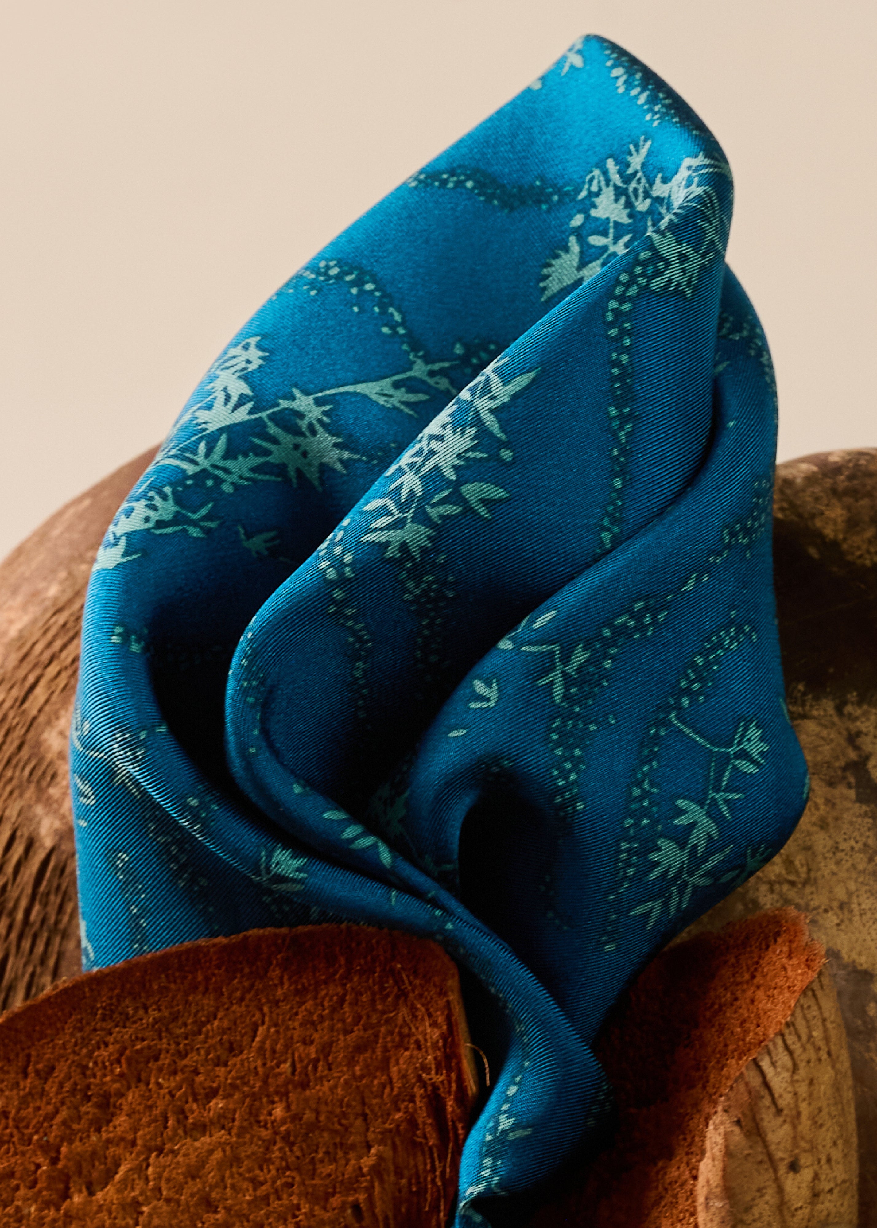 POCKET SQUARE - FOREST CANOPY