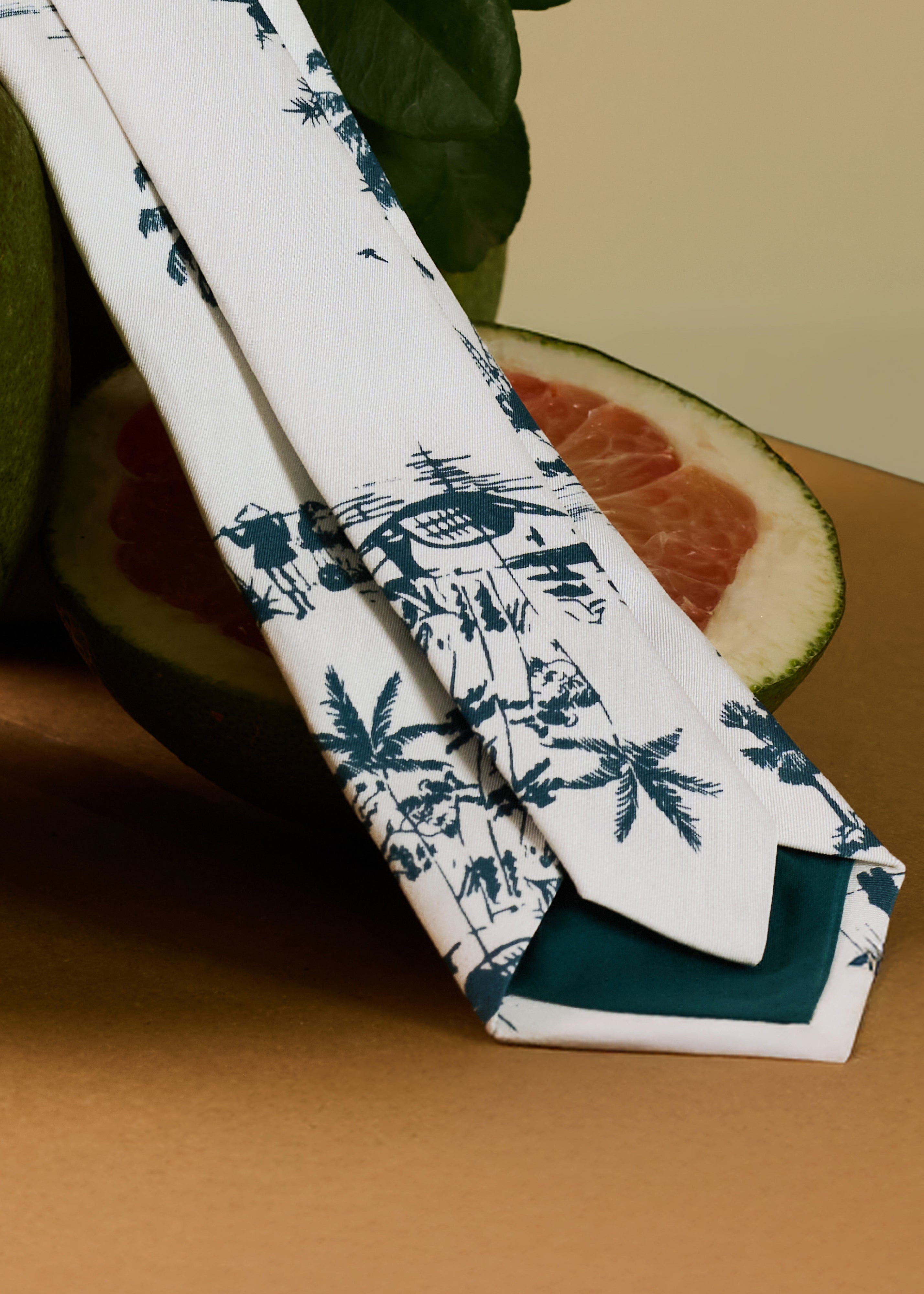 CLASSIC TIE - COOL REVERIE