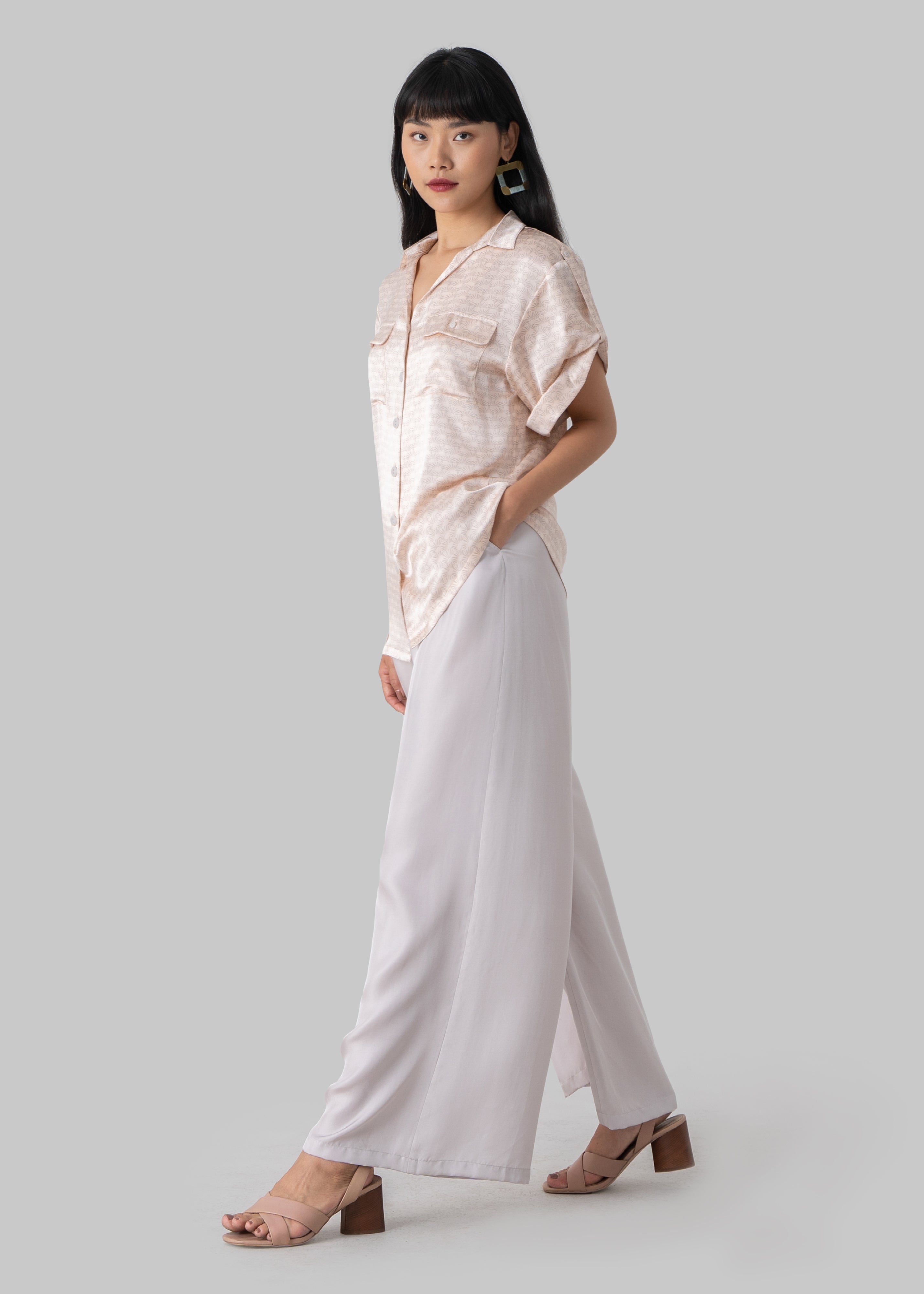 AVENTURINE - NUDE BOUQUET