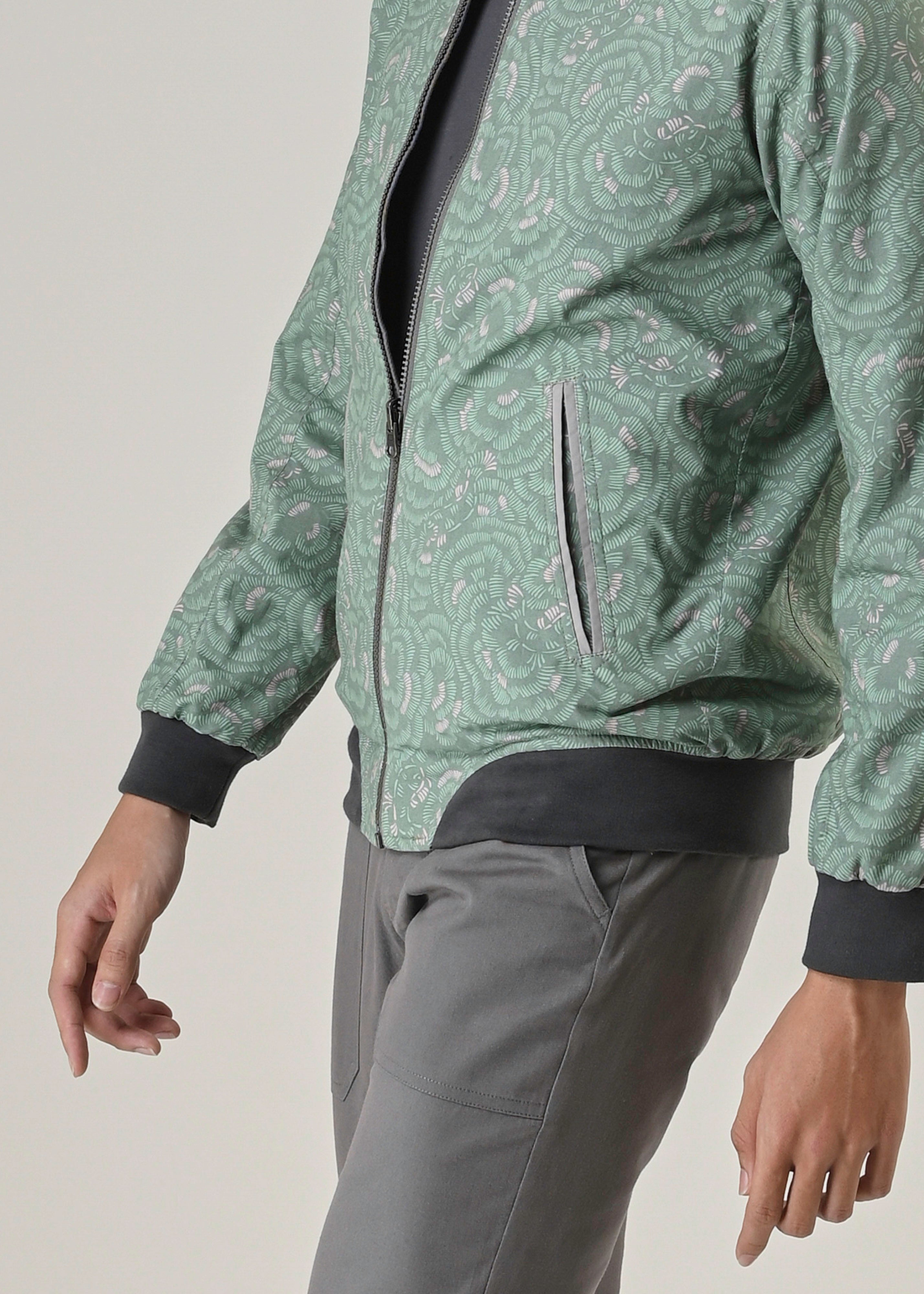 YUCCA - PEONY KOI OLIVE